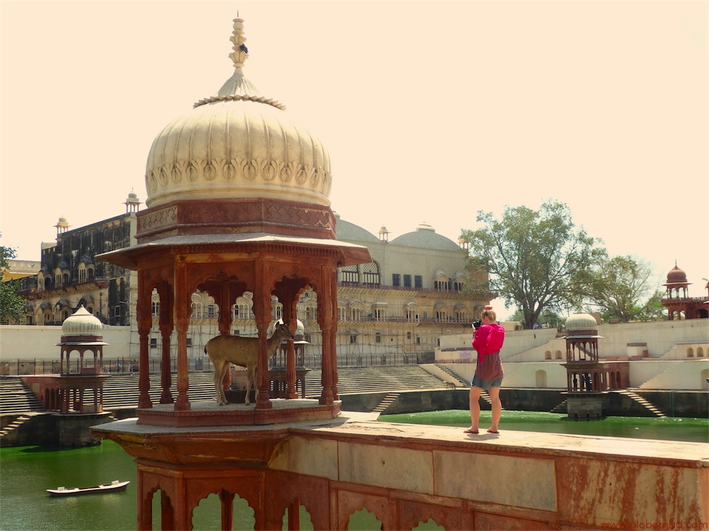 Emma Tryon Travel photographer mysterious untravelled town in India globemad travel blog