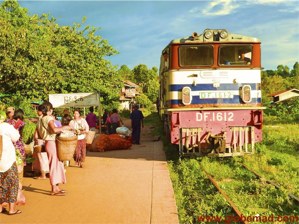 Myanmar Inle lake Kalaw travel trainstation photography ideas backpacking